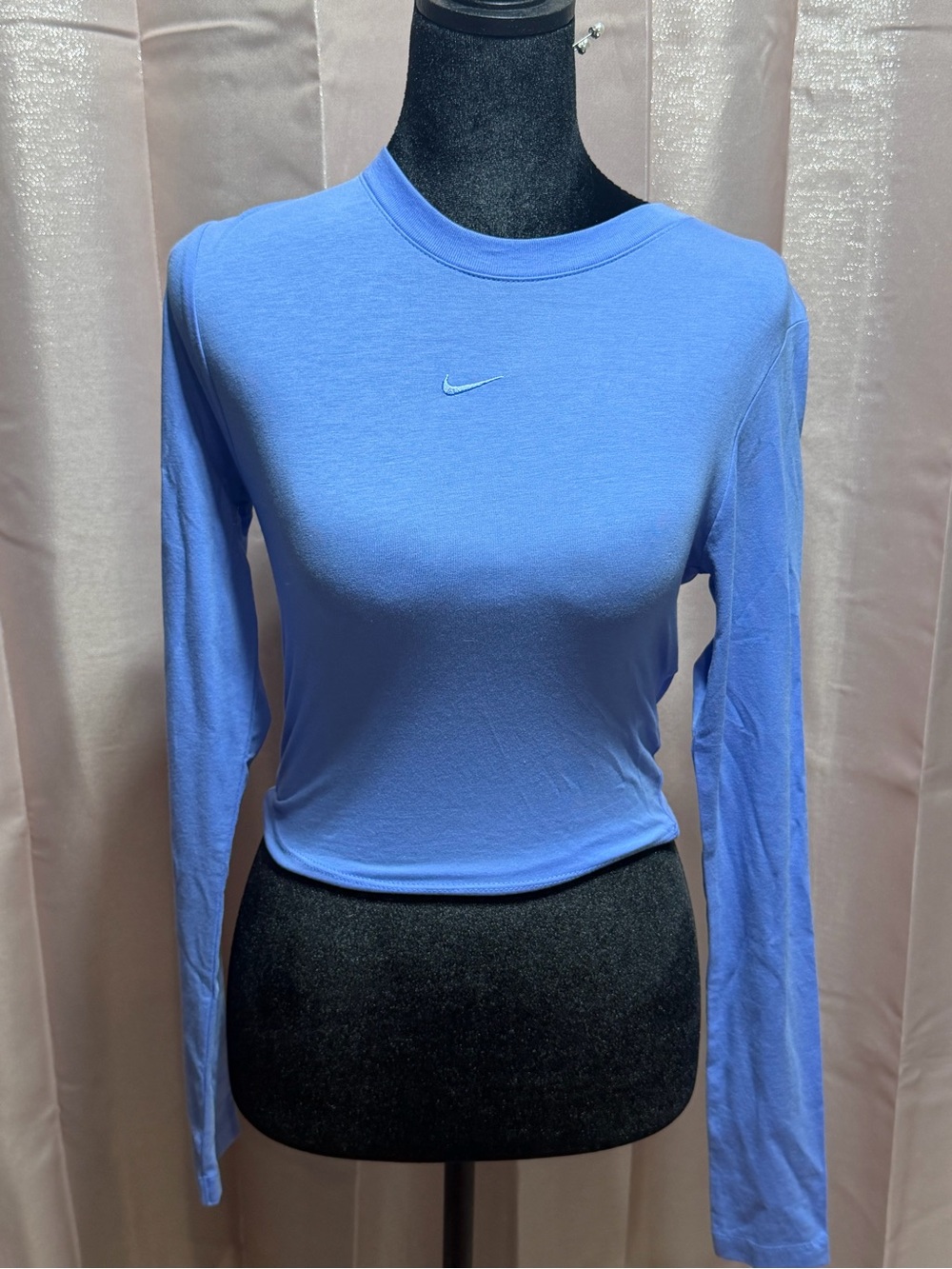 Nike Women's Long Sleeve Cropped Tee - Periwinkle Blue